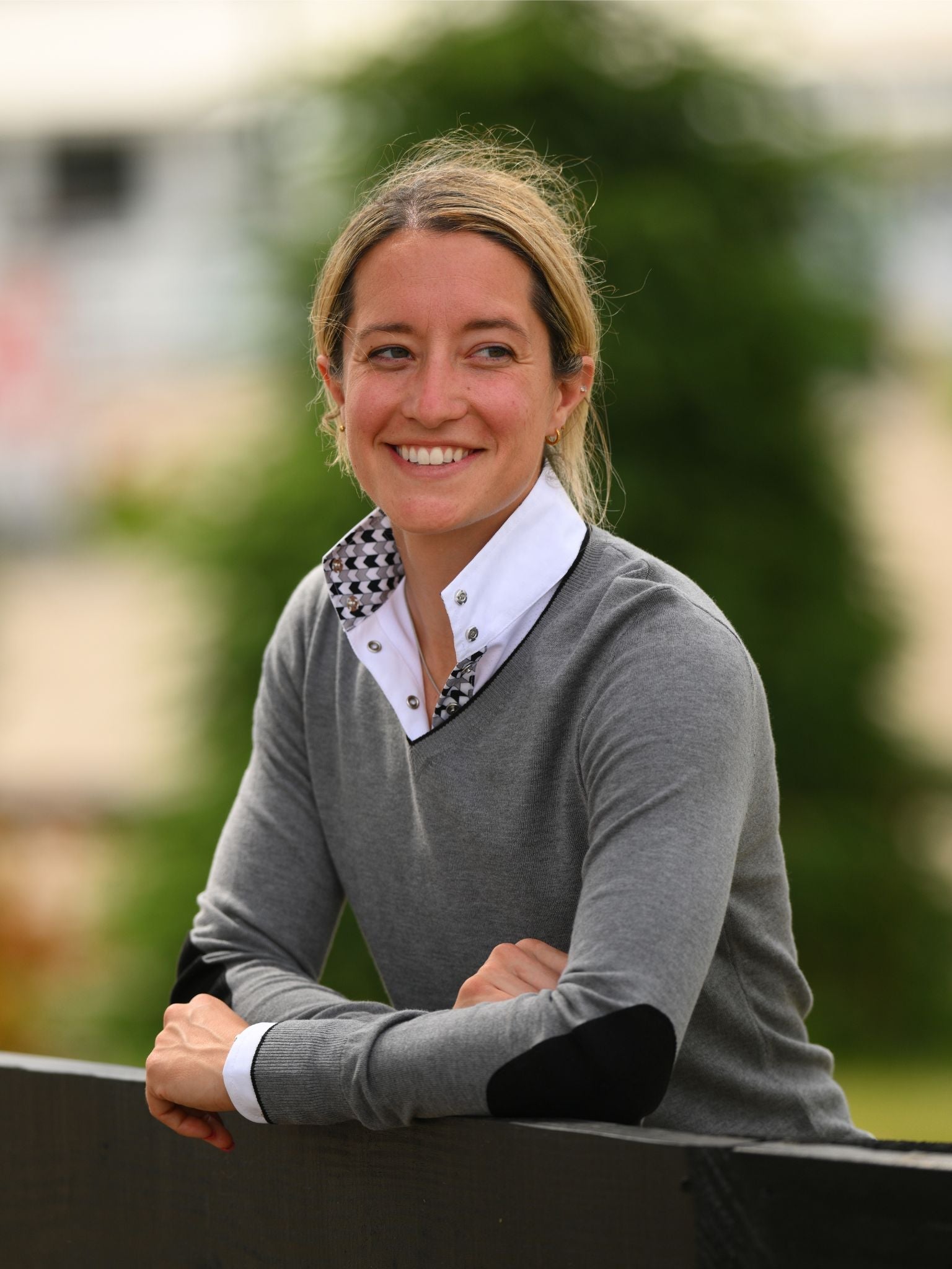 Essex Classics Grey with Black Trey V-Neck Sweater