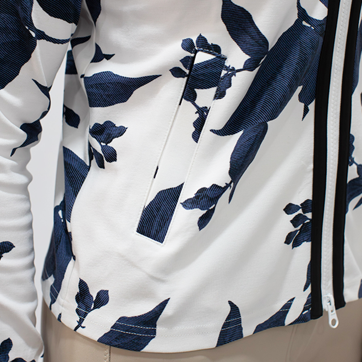 Kastel Long Sleeve Full Zip Lithograph Leaf Track Jacket With Trim